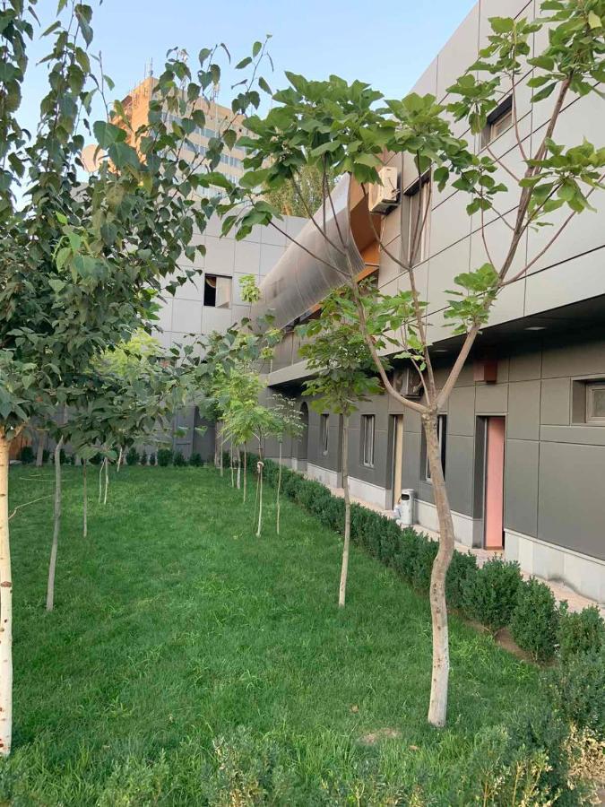 Ojakh Hotel Yerevan Bagian luar foto